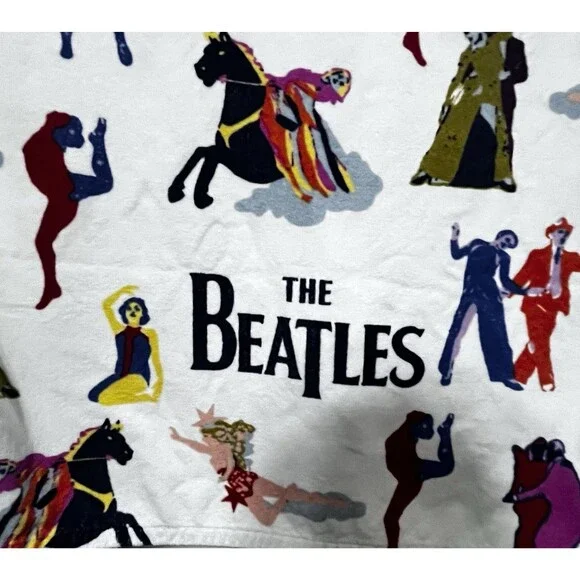 The Beatles Yellow Submarine Slowtide Plush Cotton Beach Towel  Licensed EUC - Picture 3 of 12